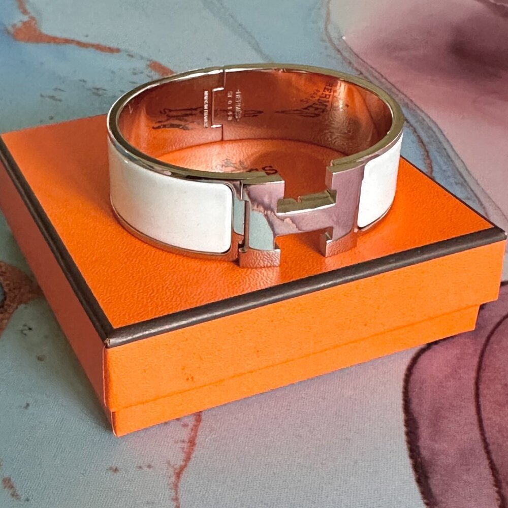 HERMES Clic Clac H bracelet White/Sliver - Picture 2 of 13